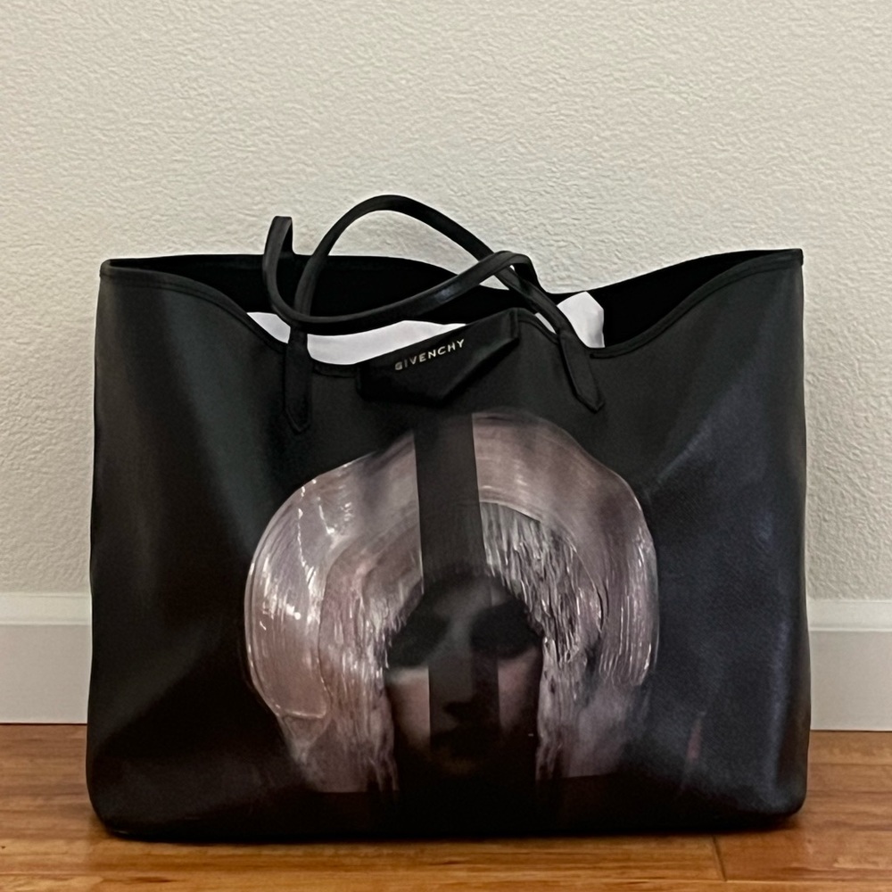 Givenchy Madonna Tote - Large